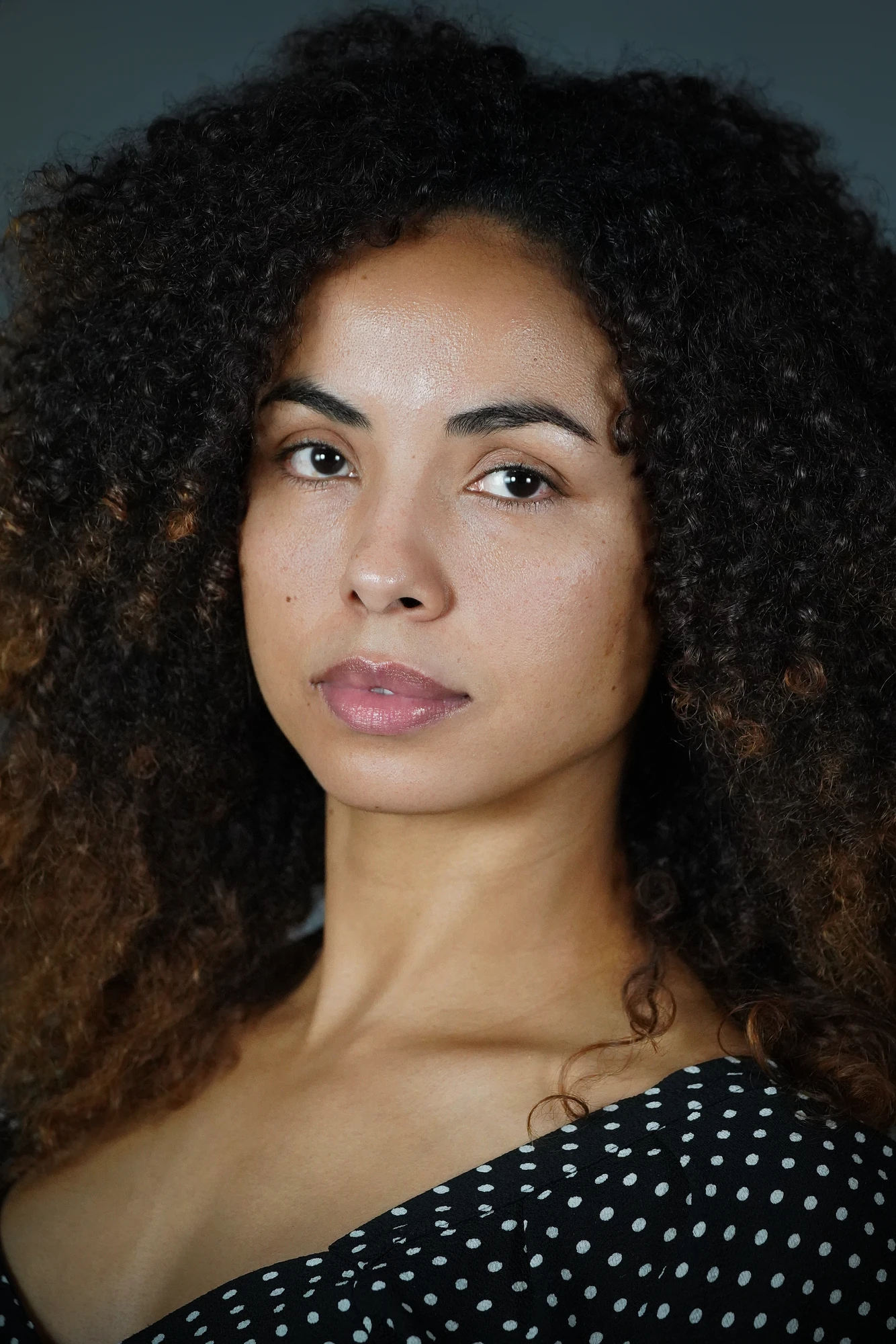 Marcia Do Vales casting headshot